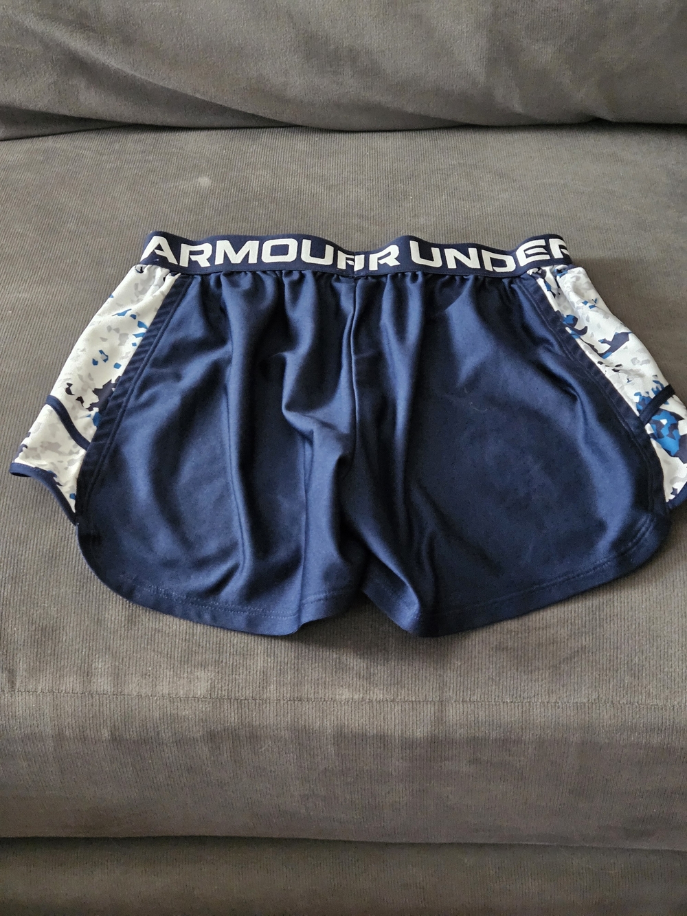 Under Armour Women's Navy Blue Athletic Shorts with White Camo Panels Size Small